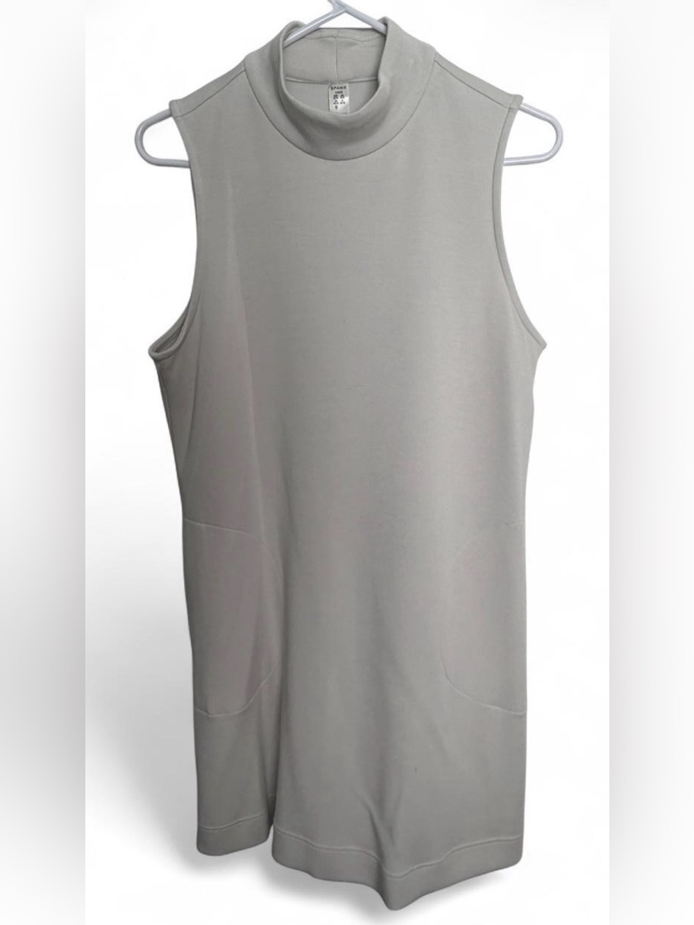 SPANX Sleeveless Mock Neck Dress in Cream/Light Gray